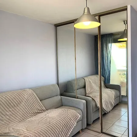 Apartment Heliopolis Batiment Ab - Pour 2 Personnes 454 *